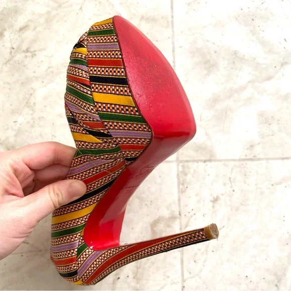 Christian Louboutin Made in Italy Rasta Damas Greissimo Satin Pumps Heels Size 7